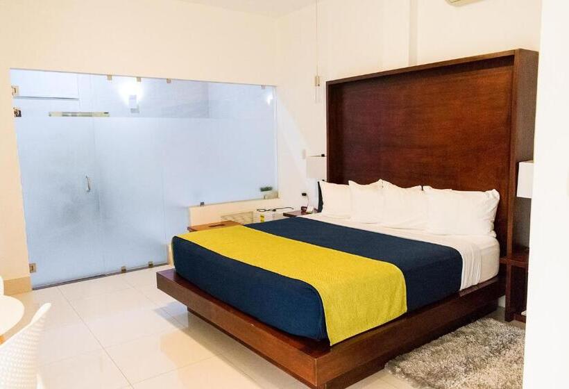 ジュニアスイート, Agualcas