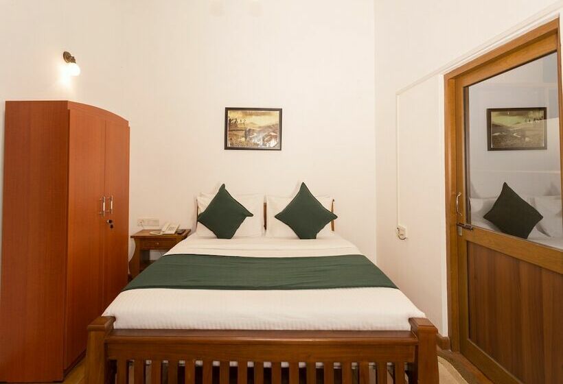 Romantic Room, Bungalow By Camellia