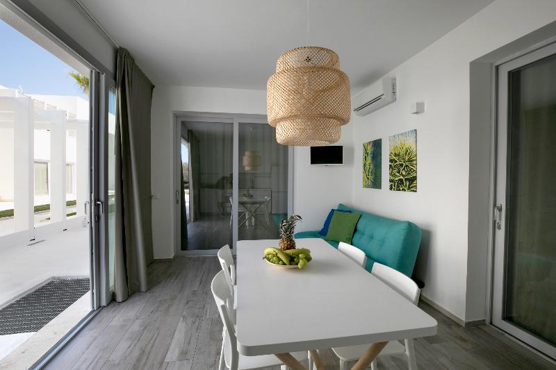 침실 2개 아파트, Camarò Favignana