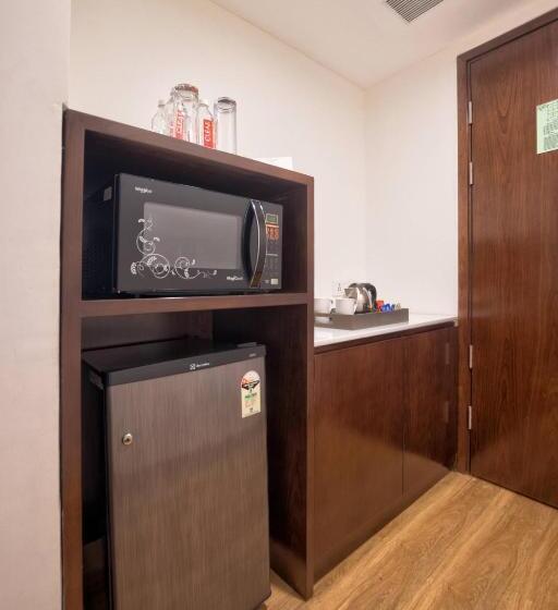 이그제큐티브 스위트, Courtyard By Marriott Surat