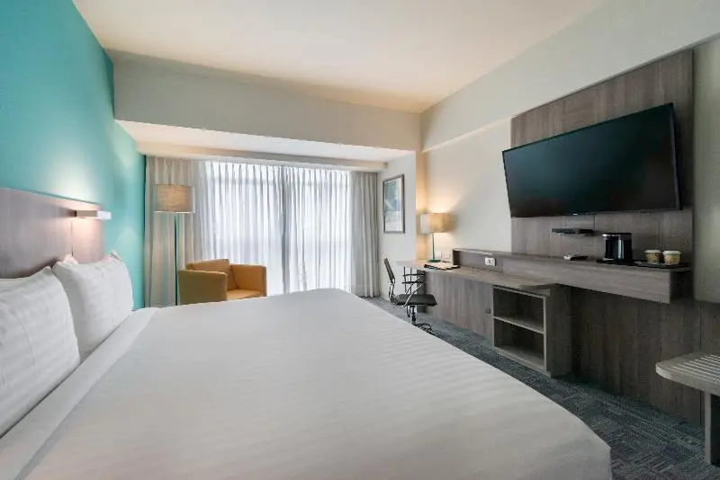 اتاق سوپریور, Holiday Inn Lima Airport, An Ihg