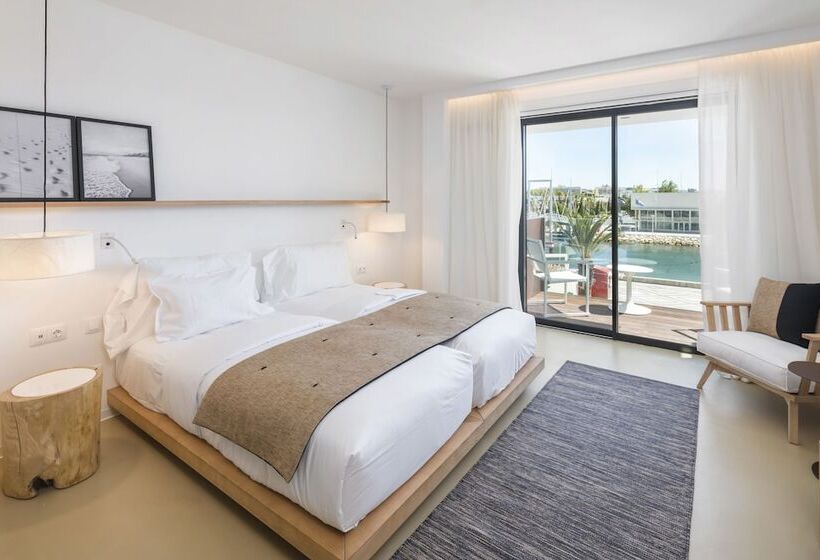 景色の見えるスーペリアルーム, Lagos Avenida