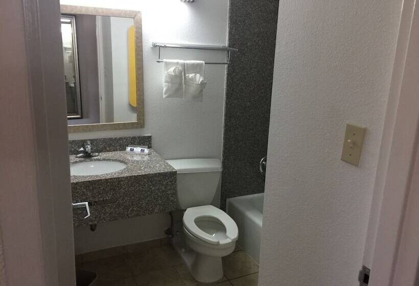 غرفة ديلوكس, Motel 6petersburg, Va  Fort Lee