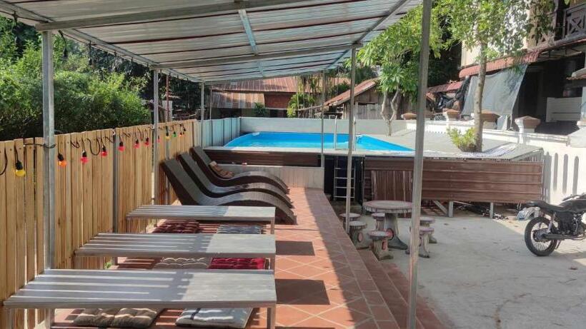 공동 객실, Vongprachan Backpackers Hostel