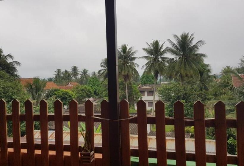 공동 객실, Vongprachan Backpackers Hostel