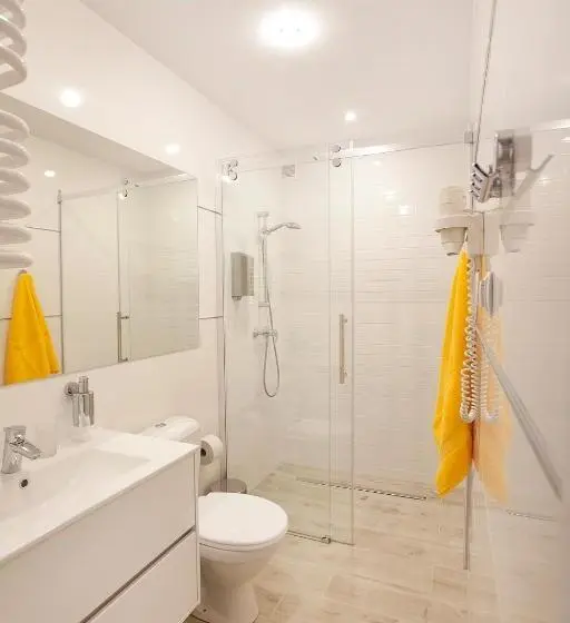 オーシャンビュースイート, Wodnik Twój Hotel Z Widokiem Na Morze
