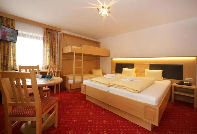 ファミリールーム, Altachhof Hotel Und Ferienanlage   Jokercard Im Sommer Inklusive