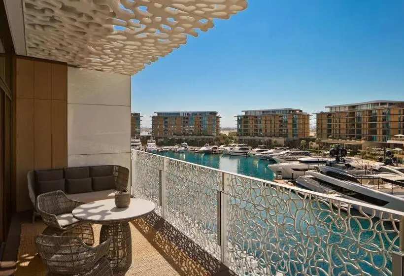 キングサイズベッドのスーペリアルーム, Bulgari Resort Dubai