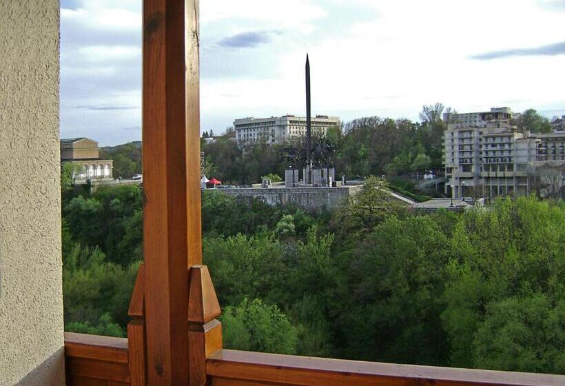 标准间带阳台, Asenevtsi