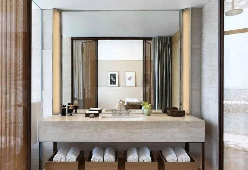 景色の見えるデラックスルーム, Bulgari Resort Dubai