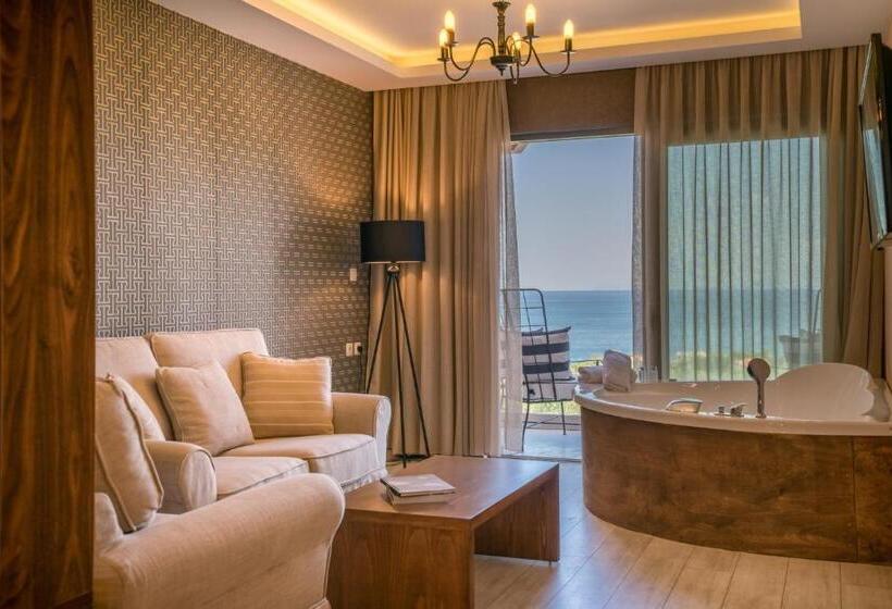 Люкс Панорамный Вид, Elegance Luxury Executive Suites  Adults Only