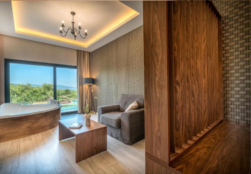 Люкс Superior, Elegance Luxury Executive Suites  Adults Only