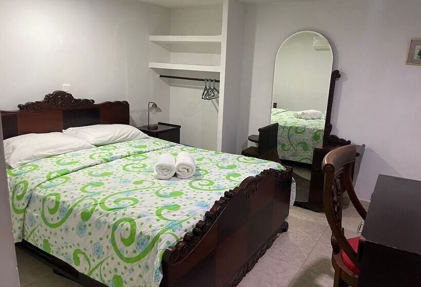 スタンダードルーム, Fegali Art Boutique