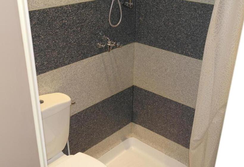 スタンダードルーム, Hôtel Restaurant Des Lys