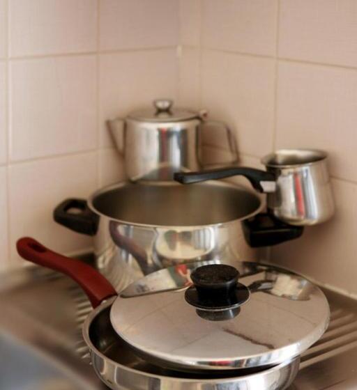 استودیوی استاندارد, Plubis Studios