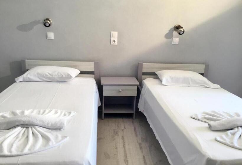 استودیوی استاندارد, Plubis Studios