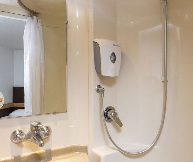 غرفة قياسية, Premiere Classe Roissy  Aeroport Charles De Gaulle