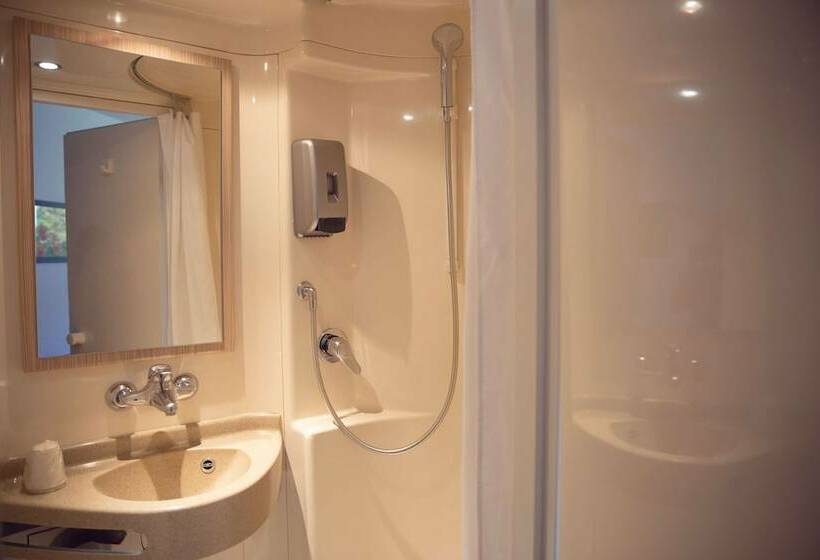 غرفة قياسية, Premiere Classe Roissy  Aeroport Charles De Gaulle