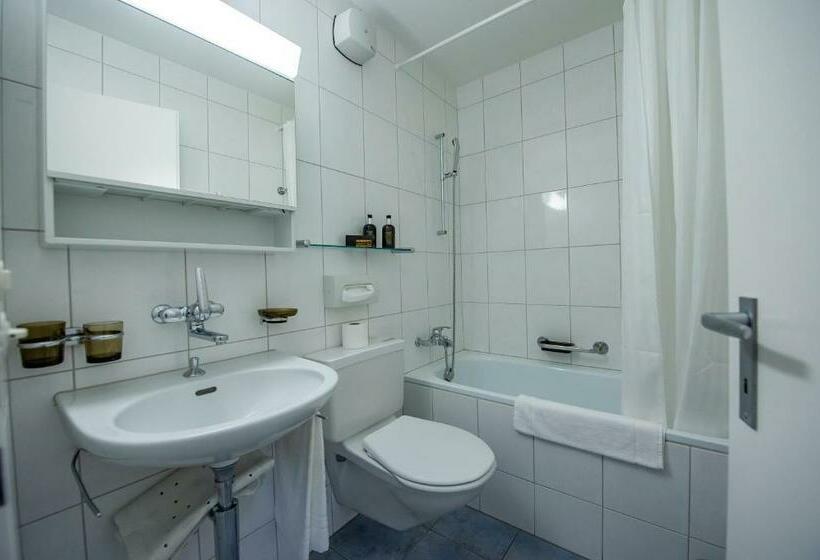 带2个卧室的公寓, Restaurant La Siala