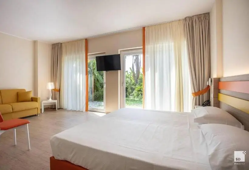 سوییت جونیور, Tonicello Hotel Resort & Spa