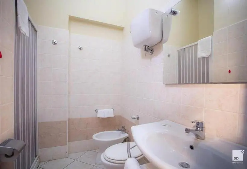 اتاق استاندارد با چشم‌انداز باغ, Tonicello Hotel Resort & Spa