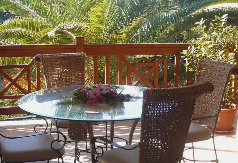 اتاق استاندارد با چشم‌انداز باغ, Tonicello Hotel Resort & Spa