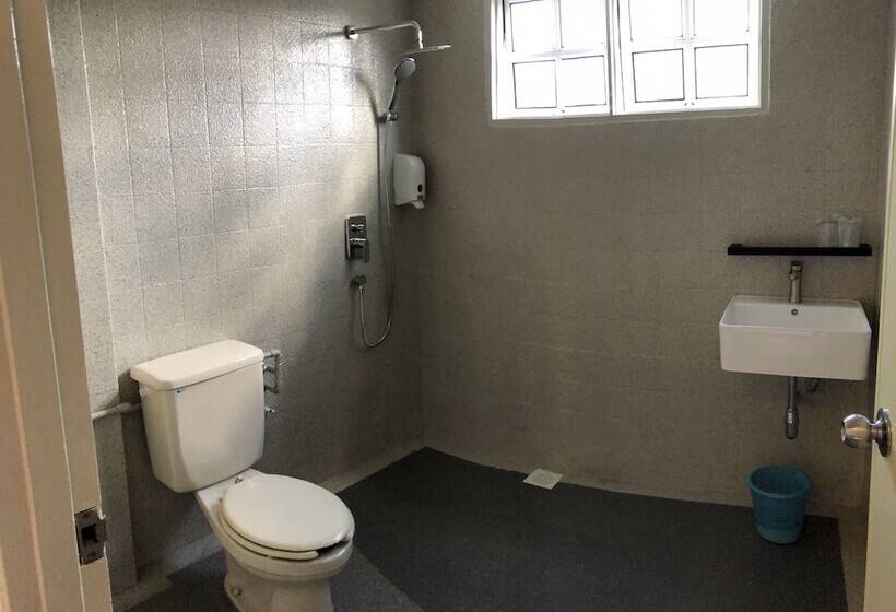 شقة 3 غرف, Parkland Apartment