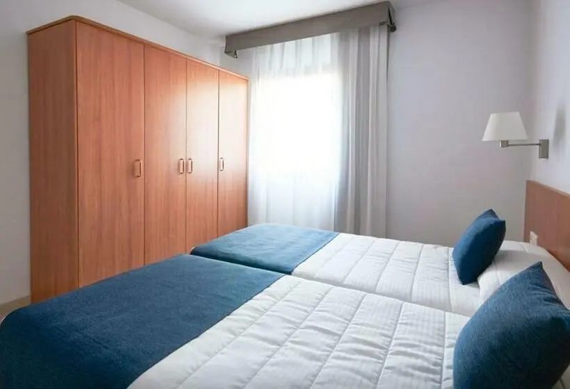 家族用アパートメント, Beatrix 2000 - Caliu Apartments