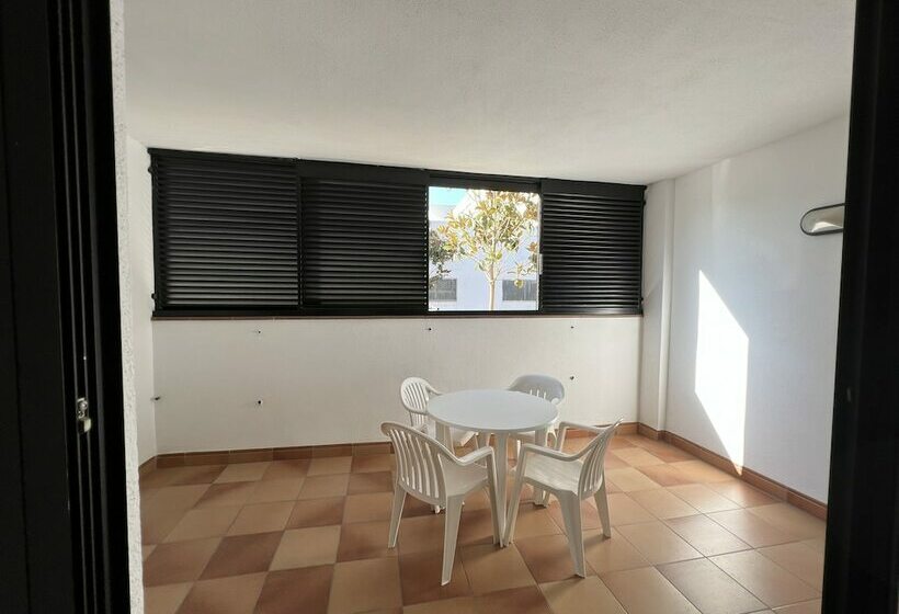 آپارتمان راحتی 1 خوابه, Beatrix 2000 - Caliu Apartments