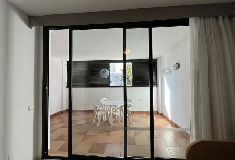 １ベッドルームのコンフォーとアパートメント, Beatrix 2000 - Caliu Apartments