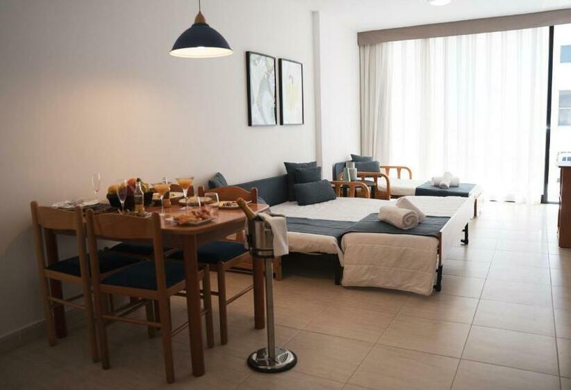آپارتمان خانوادگی, Beatrix 2000 - Caliu Apartments