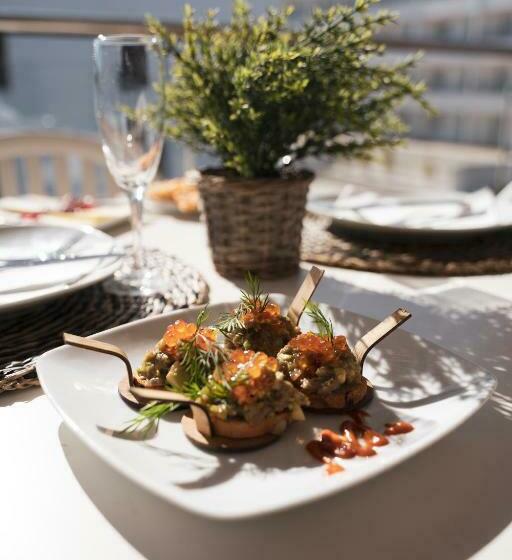 家族用アパートメント, Beatrix 2000 - Caliu Apartments