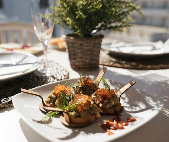 家族用アパートメント, Beatrix 2000 - Caliu Apartments