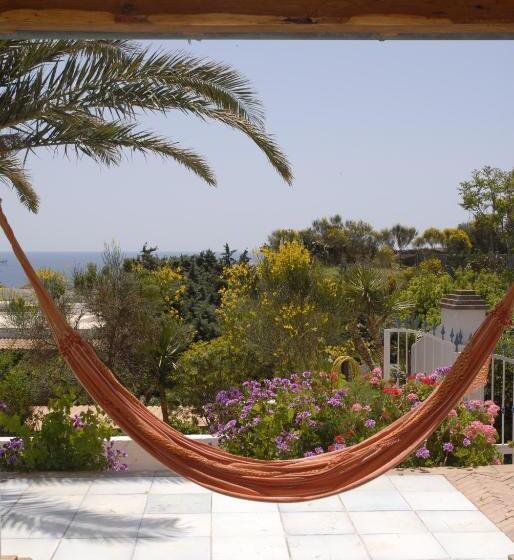 غرفة قياسية مطلّة علي البحر, Agave E Ginestra