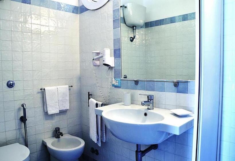 غرفة سوبيريور مطلّة علي البحر, Agave E Ginestra