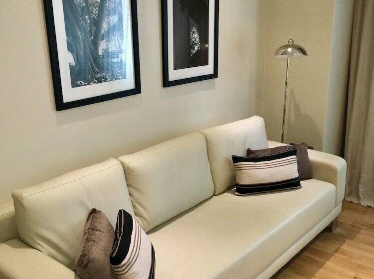 套房, Metropolitano Supara