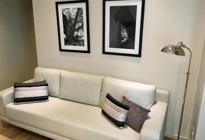 套房, Metropolitano Supara