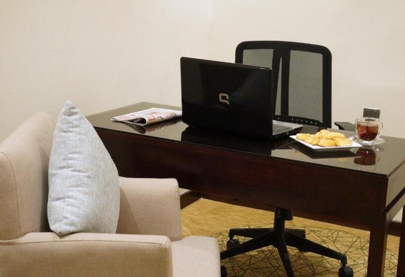 Президентский Люкс, Prime Hotel Al Hamra Jeddah