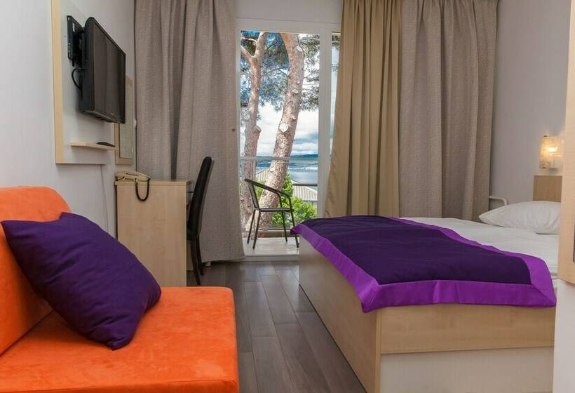 수피리어 룸 측면 바다 전망, Slaven