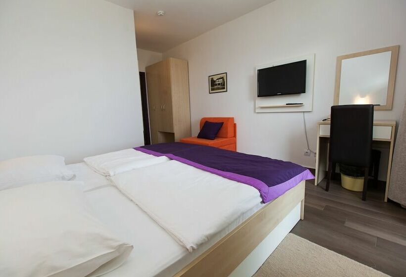 수피리어 룸 측면 바다 전망, Slaven