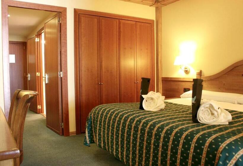 سوییت جونیور, Sport Hotel Village