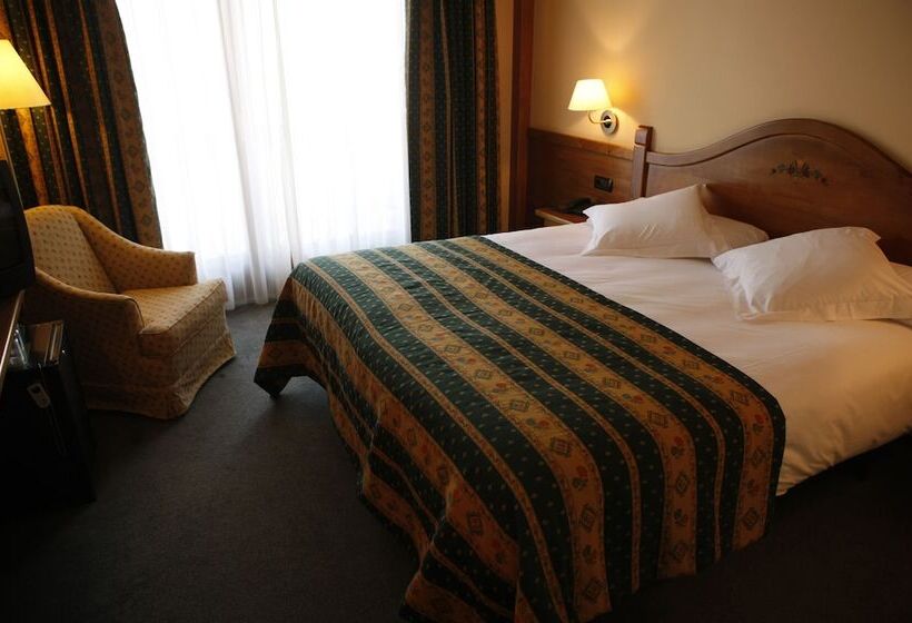 اتاق استاندارد, Sport Hotel Village