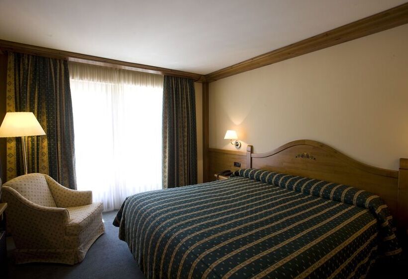 اتاق استاندارد, Sport Hotel Village