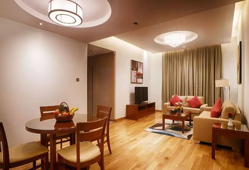 سوییت لوکس, Rose Park Hotel   Al Barsha, Opposite Metro Station