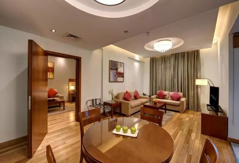 سوئیت دلوکس 2 خوابه, Rose Park Hotel   Al Barsha, Opposite Metro Station