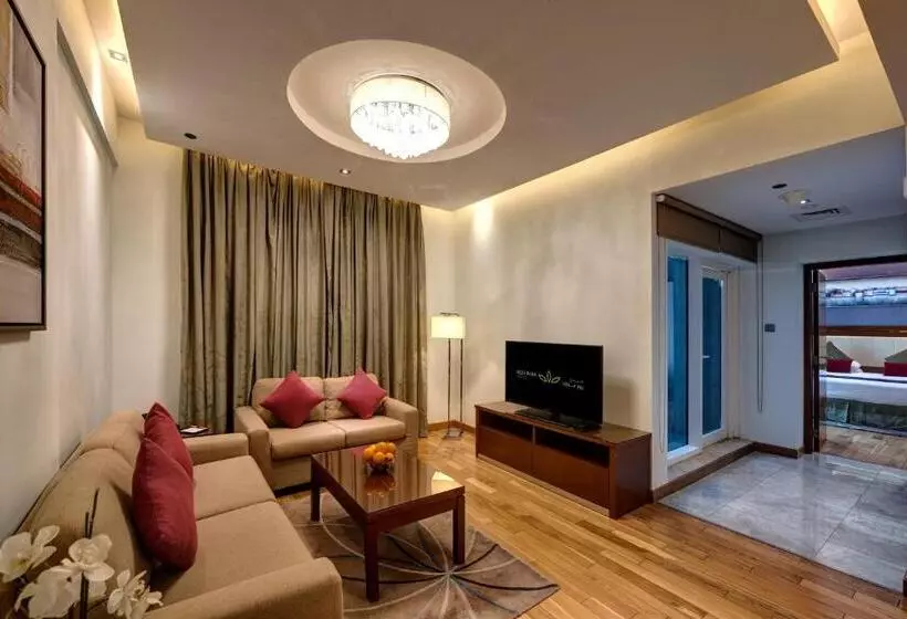 سوئیت دلوکس 2 خوابه, Rose Park Hotel   Al Barsha, Opposite Metro Station