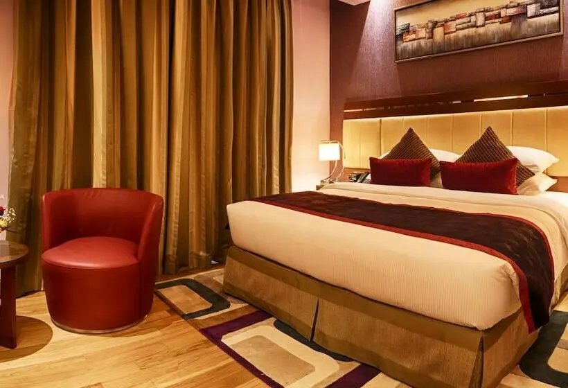 اتاق لوکس با تخت بزرگ, Rose Park Hotel   Al Barsha, Opposite Metro Station