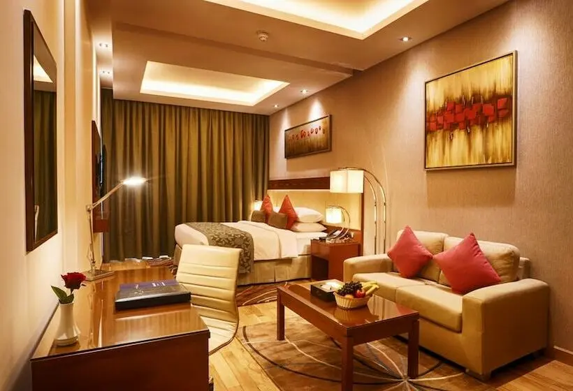 اتاق لوکس با تخت بزرگ, Rose Park Hotel   Al Barsha, Opposite Metro Station