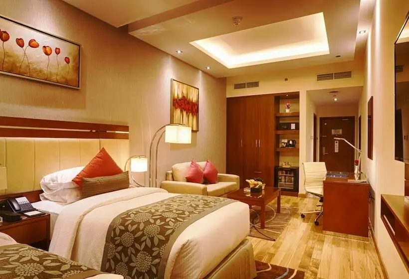 اتاق لوکس با تخت بزرگ, Rose Park Hotel   Al Barsha, Opposite Metro Station