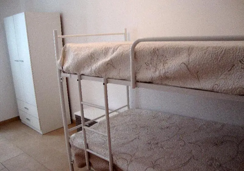 ３ベッドルームアパートメント, Apartamentos Las Palmeras 3000
